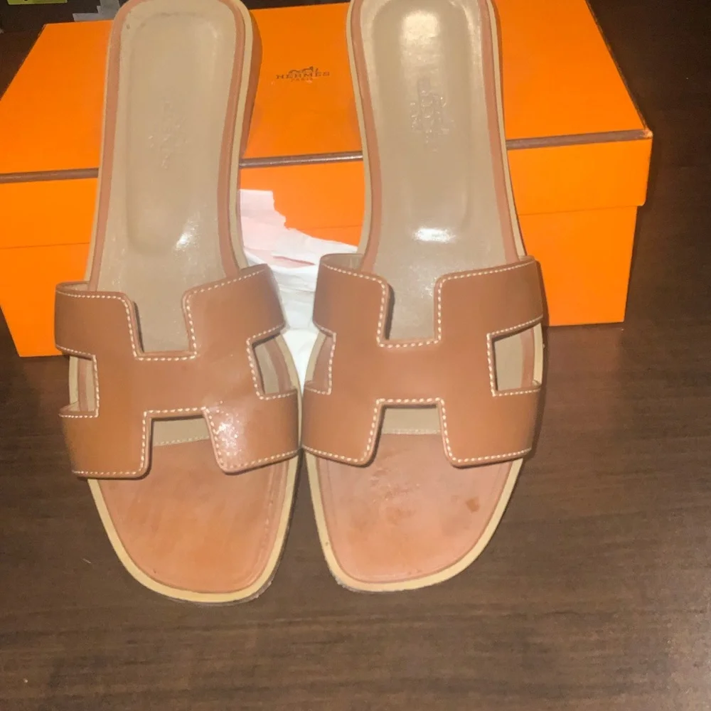 Hermes Gold Oran Sandals. A closet staple! - Picture 2 of 11